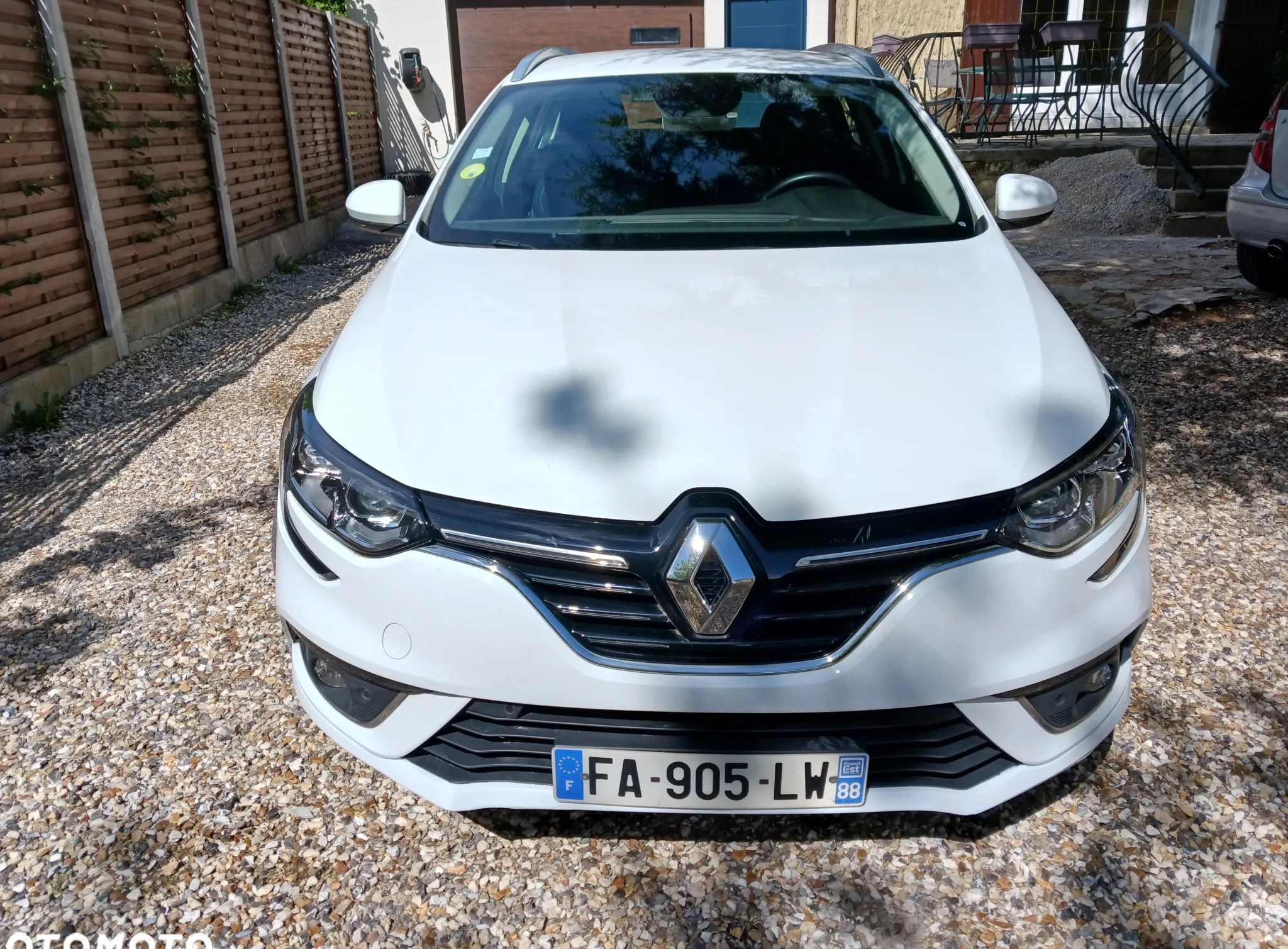 Renault Megane cena 42000 przebieg: 108506, rok produkcji 2018 z Pleszew małe 137